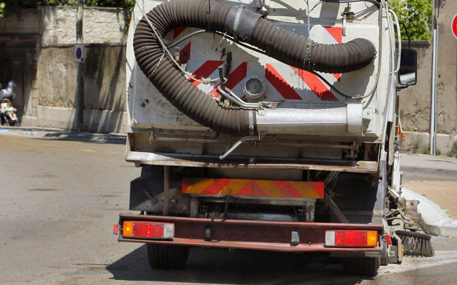 déboucher une canalisation d'eaux usées Paris 1